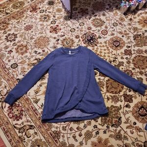 Latched Momma petal top